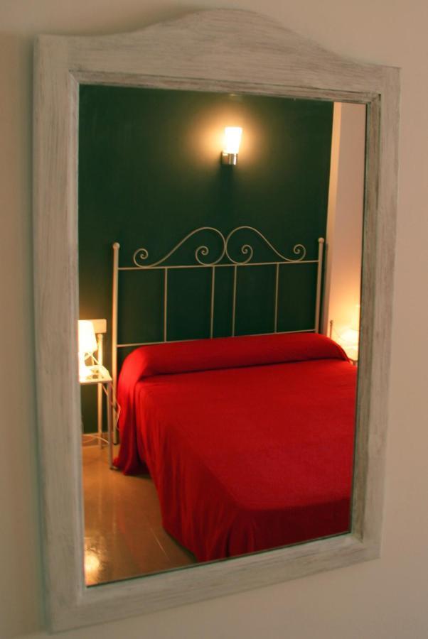 First Line With Two Bedrooms And Sea View Apartment *