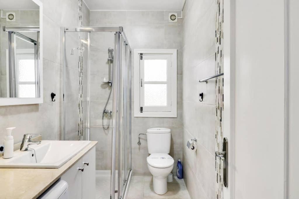 Capistrano Village, 1 Bedroom + Free Wi-fi Appartement