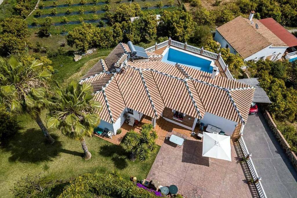 Villa Andalucía: Cerca De Todo, Intimidad Y Espacio Nerja