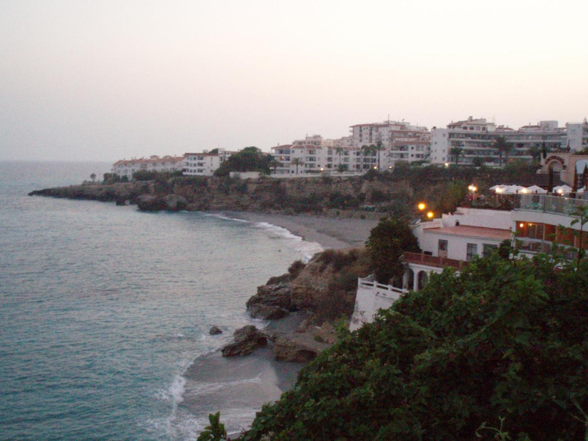 Estudio 1c En El Centro Con Terraza - Especial Parejas Apartamento Nerja
