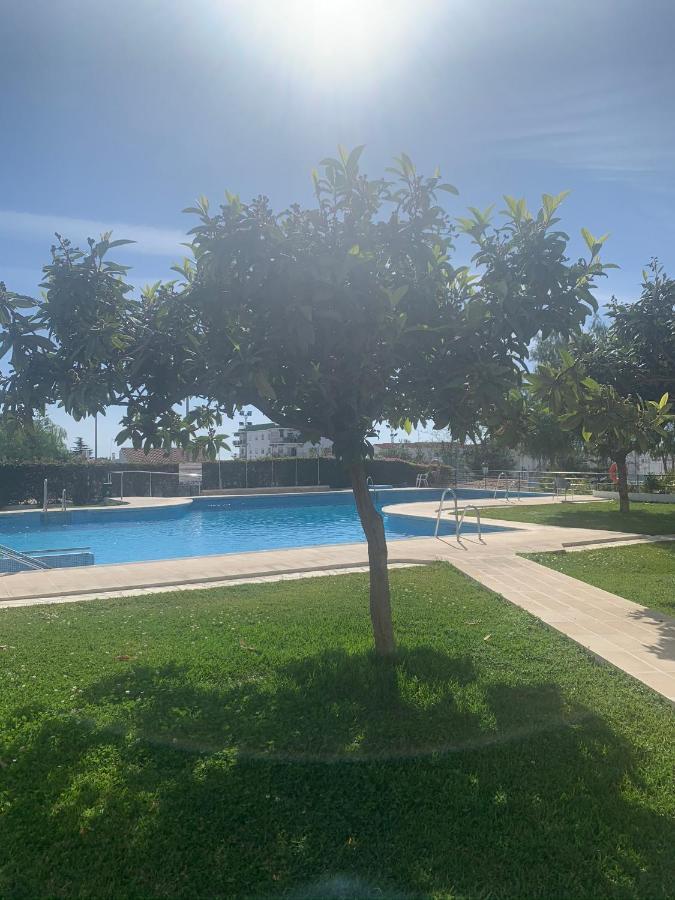 Tres Hermanos - Spacious Modern 2 Bedroom *