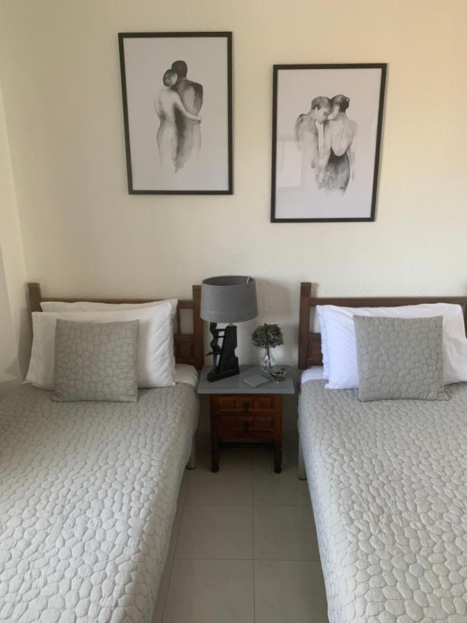 Tres Hermanos - Spacious Modern 2 Bedroom