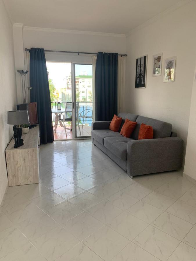 Tres Hermanos - Spacious Modern 2 Bedroom * Nerja