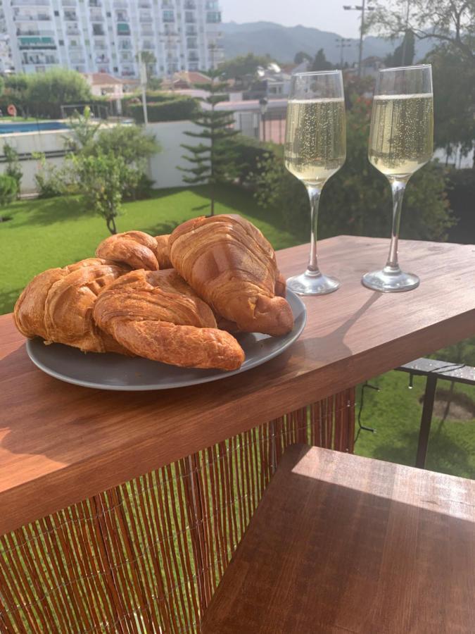 Tres Hermanos - Spacious Modern 2 Bedroom *