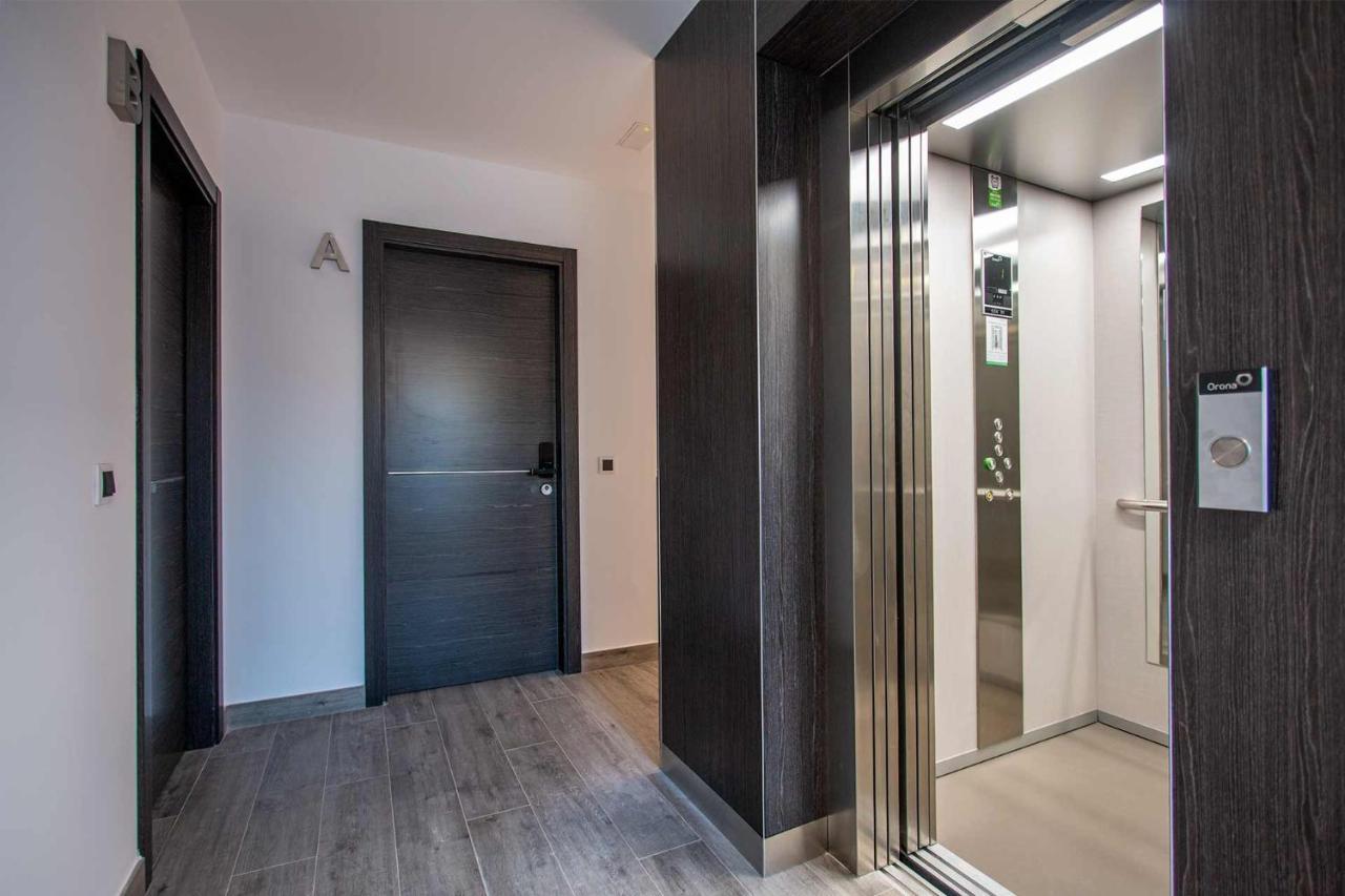 En Plaza De España Recién Construidos Apartamento Nerja