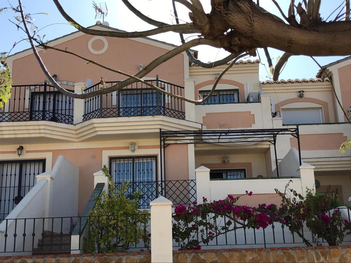 Casa de férias Stunning 2-Bed House In Nerja W Pool A C Garage *