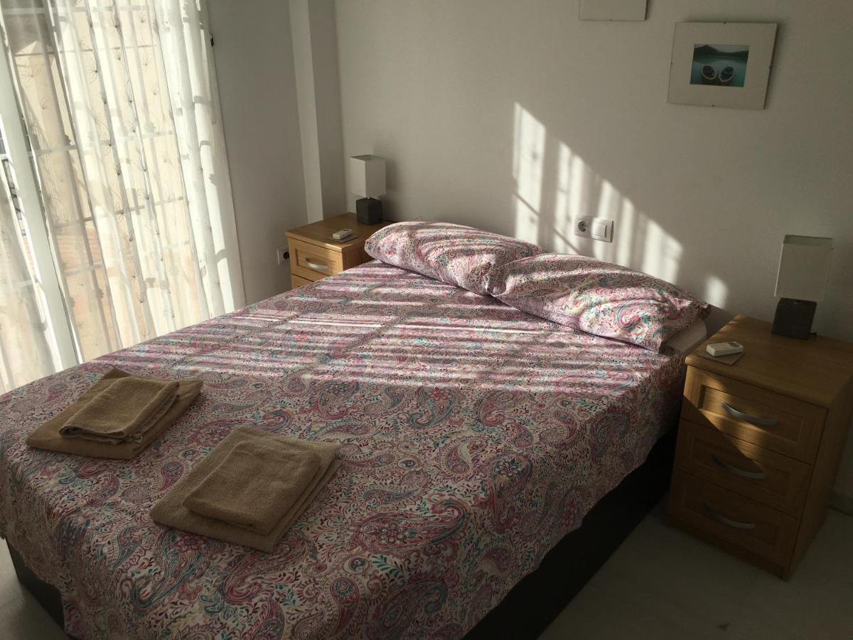 Stunning 2-Bed House In Nerja W Pool A C Garage Casa de férias Nerja