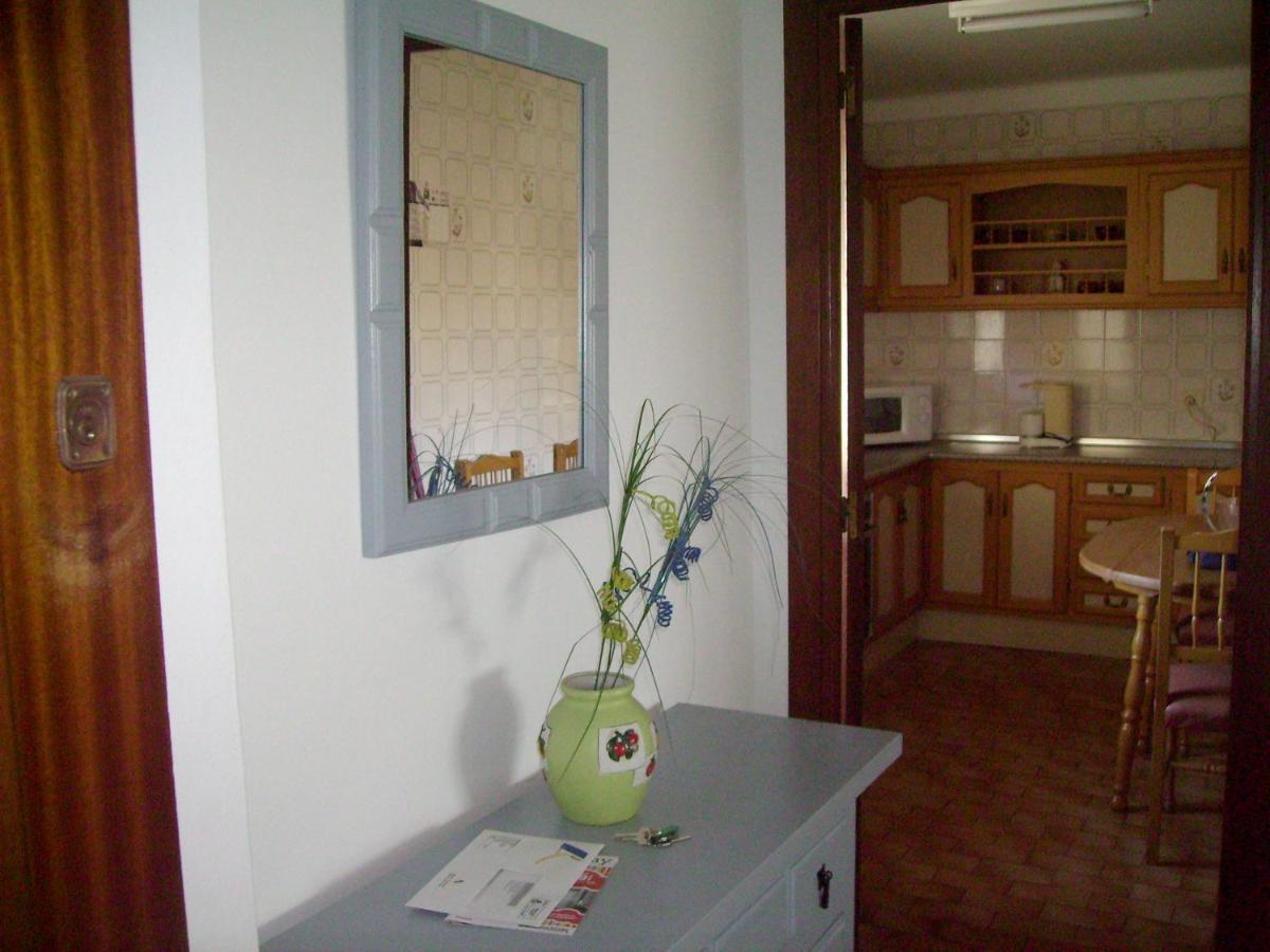 Modern In With Sea View, 90 Sqm Apartment *