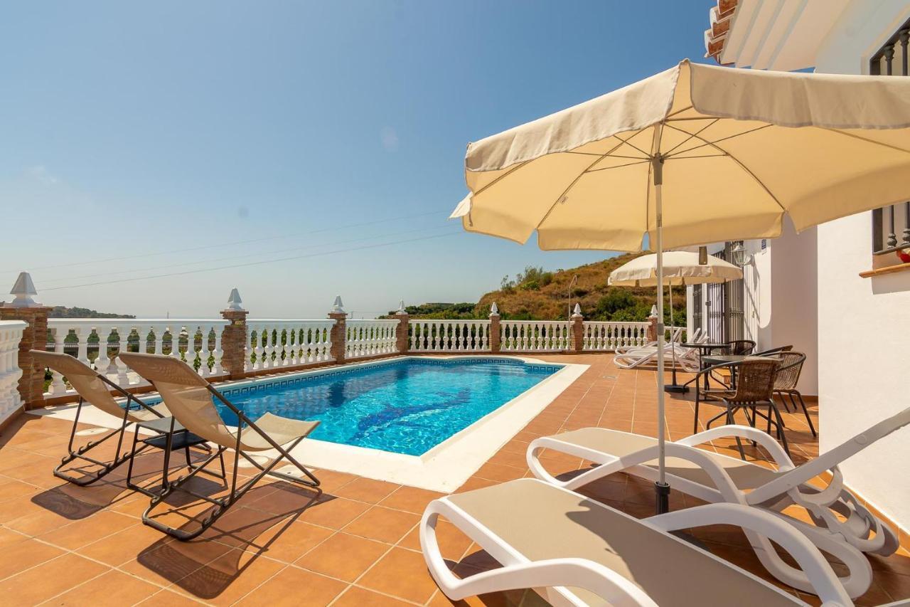 Villa Andalucía: Cerca De Todo, Intimidad Y Espacio Nerja