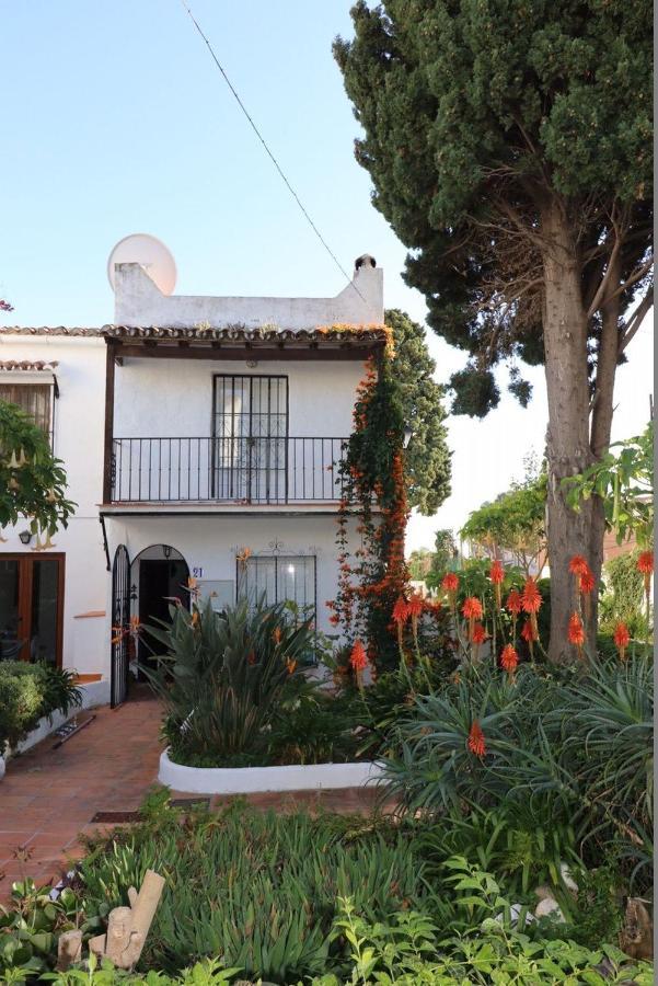 Nueva 21 Menyber Apartamento Nerja