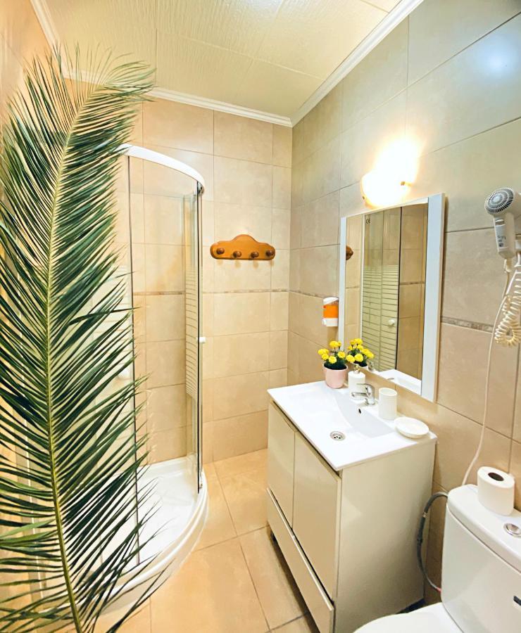 Azahara Guest house Nerja