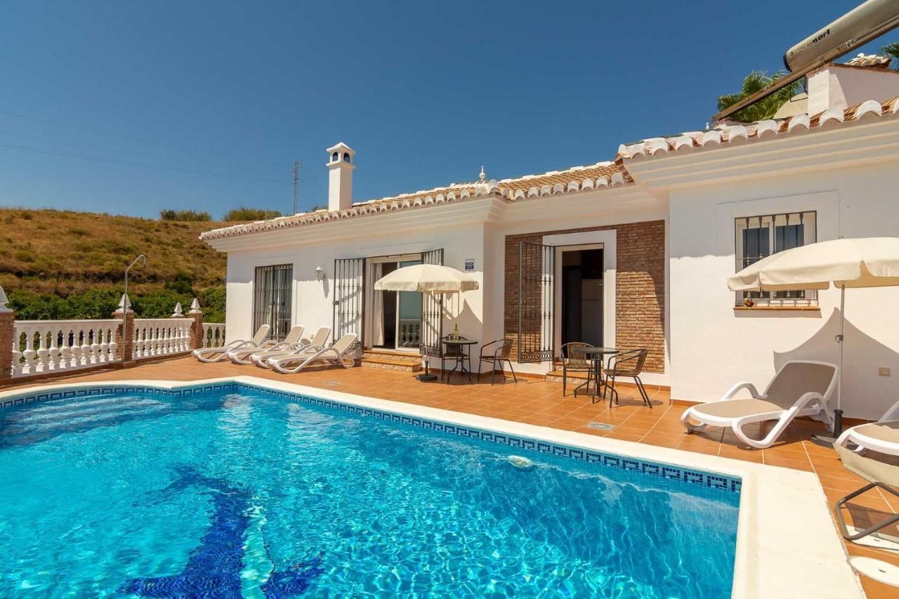 Villa Andalucía: Cerca De Todo, Intimidad Y Espacio Nerja