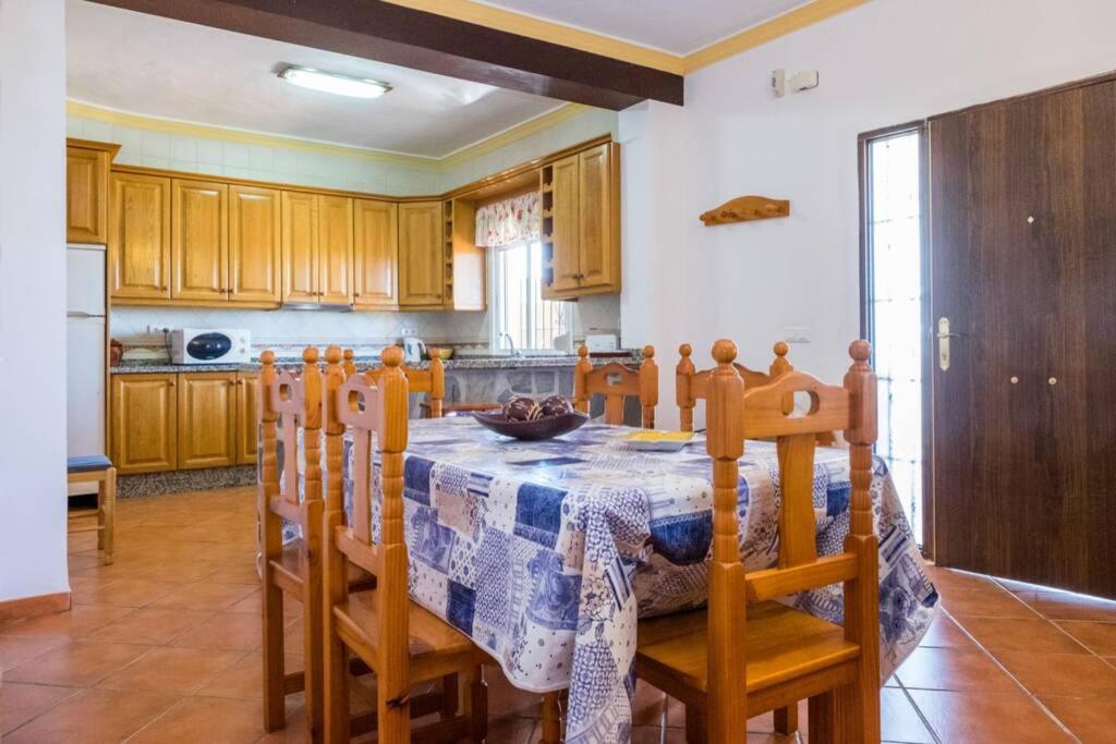 El Peli Villa Nerja