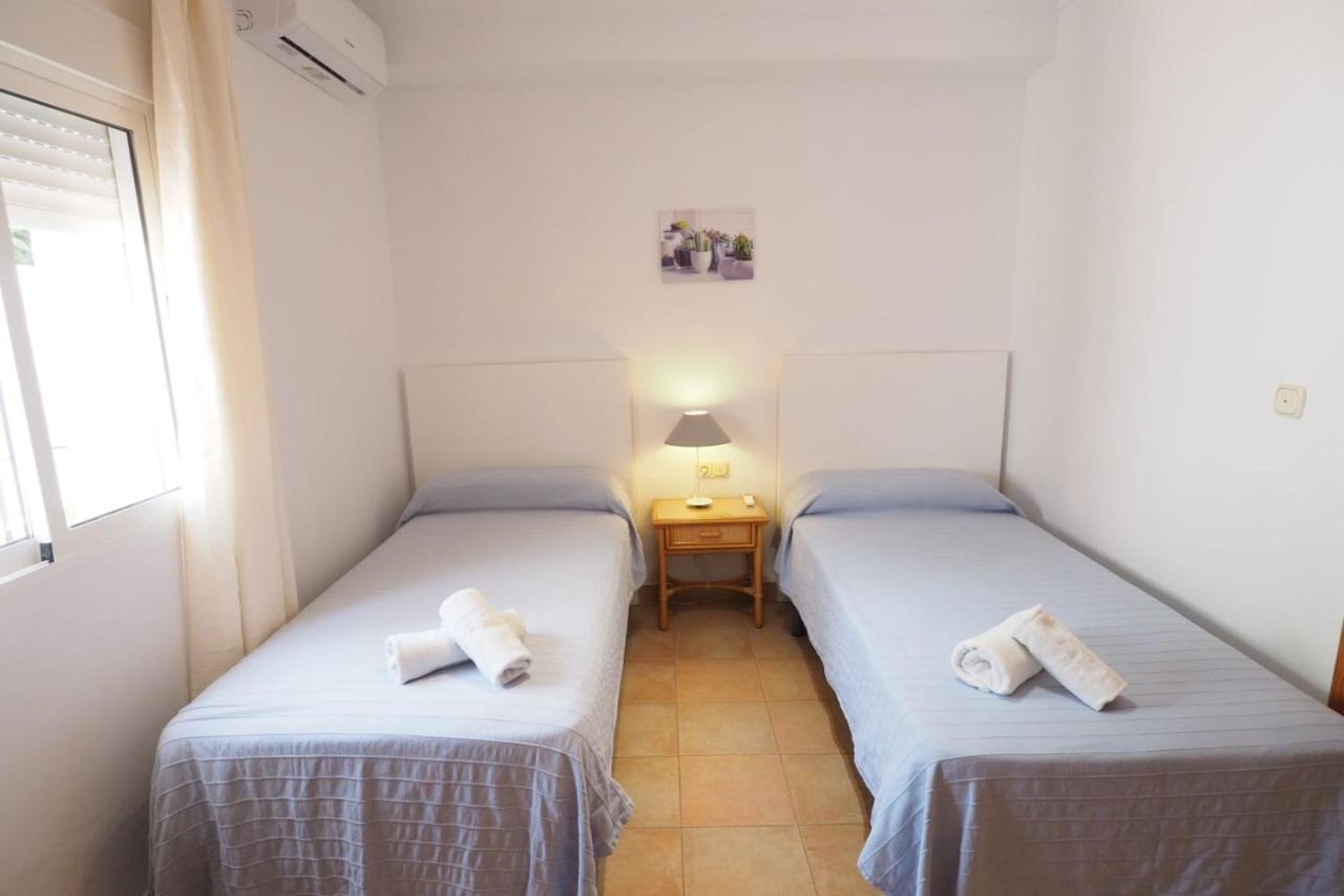 Villa Paradise - Leones
