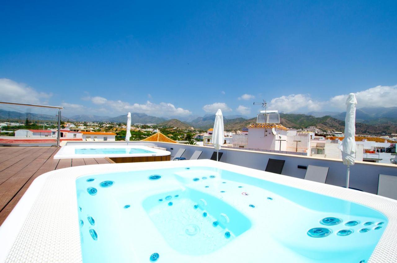 Nerja-centro-jacuzzi- Mirador De La Ermita- Adults Recommended Pensión *