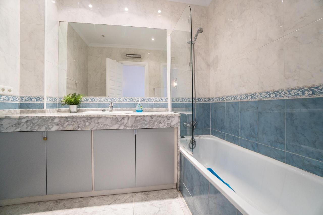 Apartment Urb. La Hacienda, 16