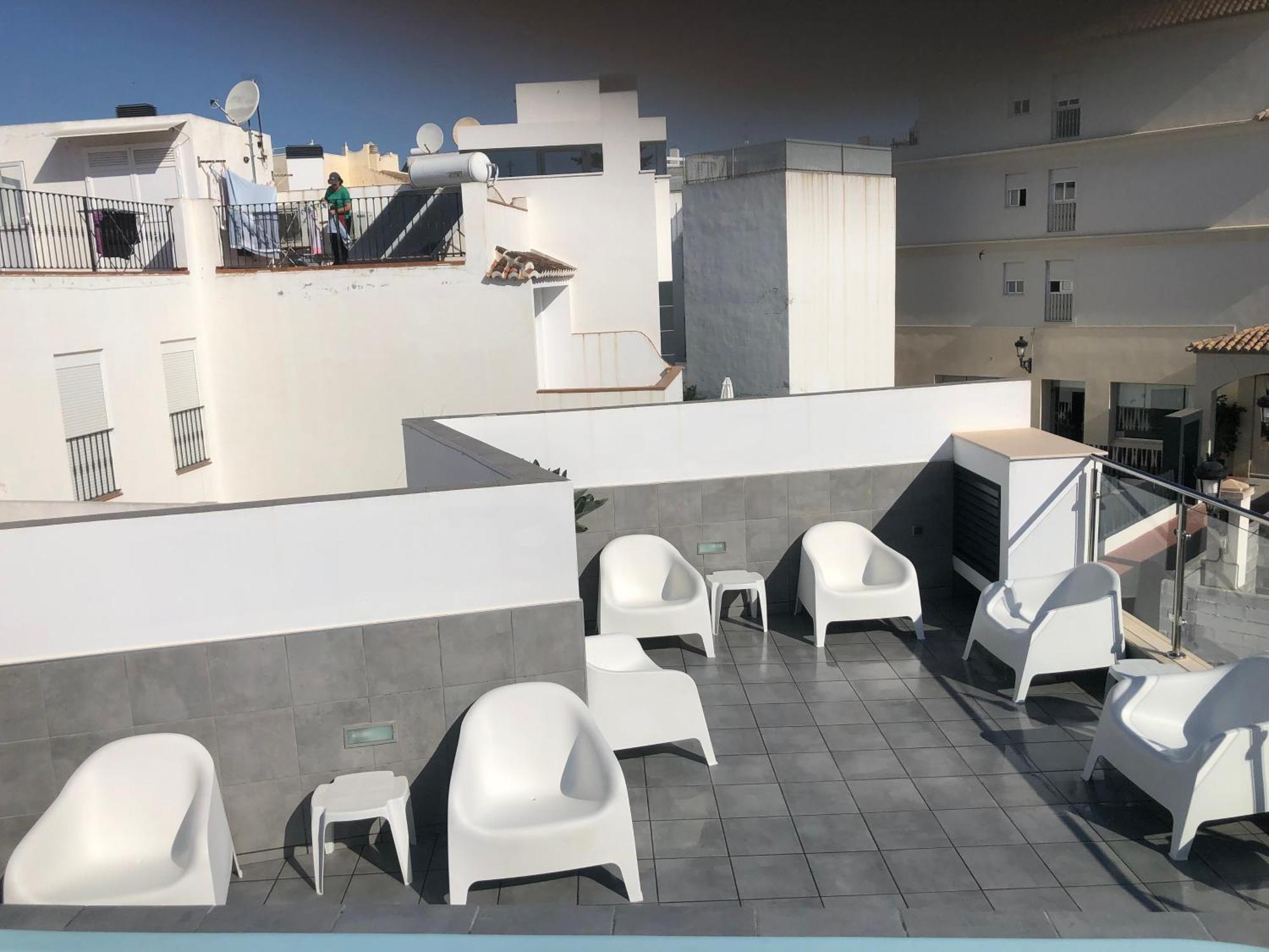 1 Gran8nerja * Nerja