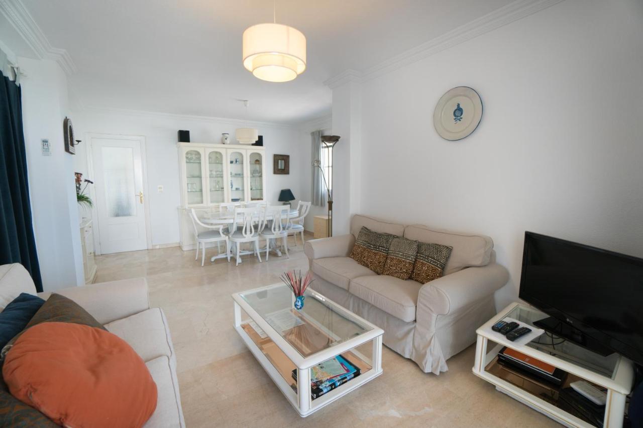 Fuentes A2 Bajo A Menyber Apartment