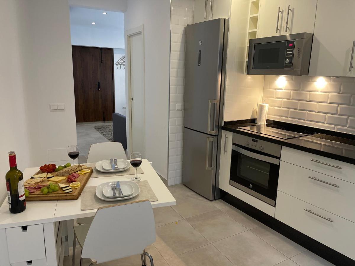 New Townhouse In The Heart Of With Jacuzzi Casa de férias Nerja