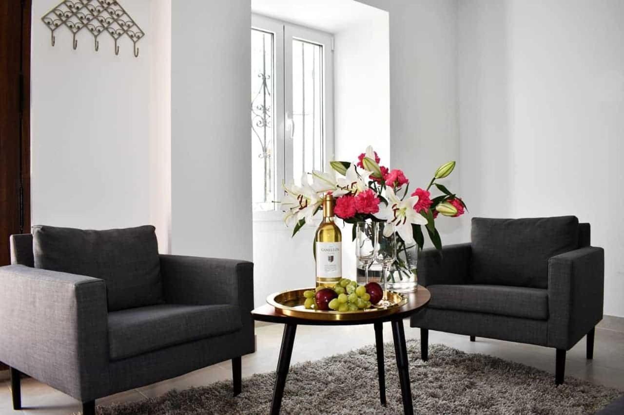 Casa de férias New Townhouse In The Heart Of With Jacuzzi *