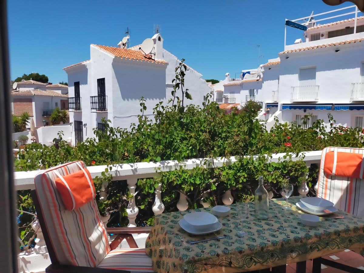 Lola Bajamar Nerja