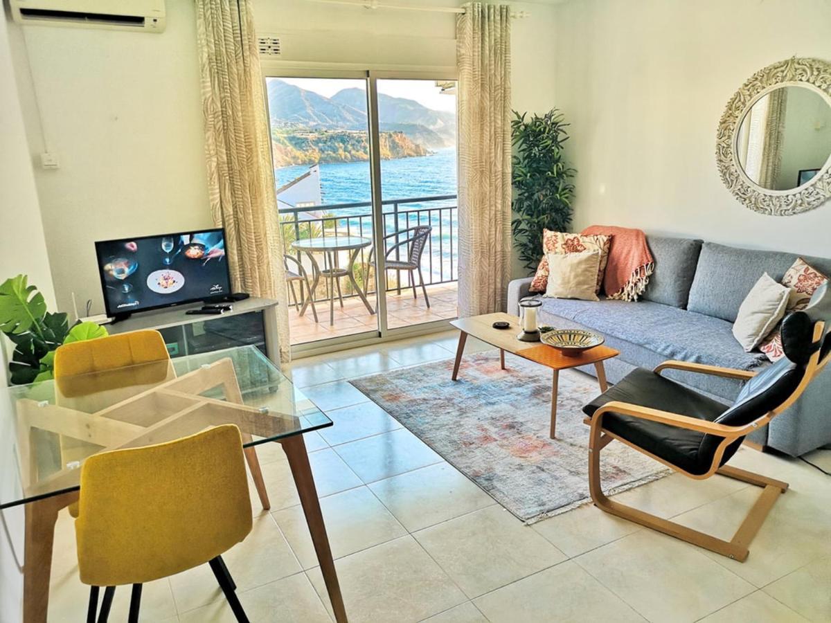 Carabeo Seaview Rocamar Nerja