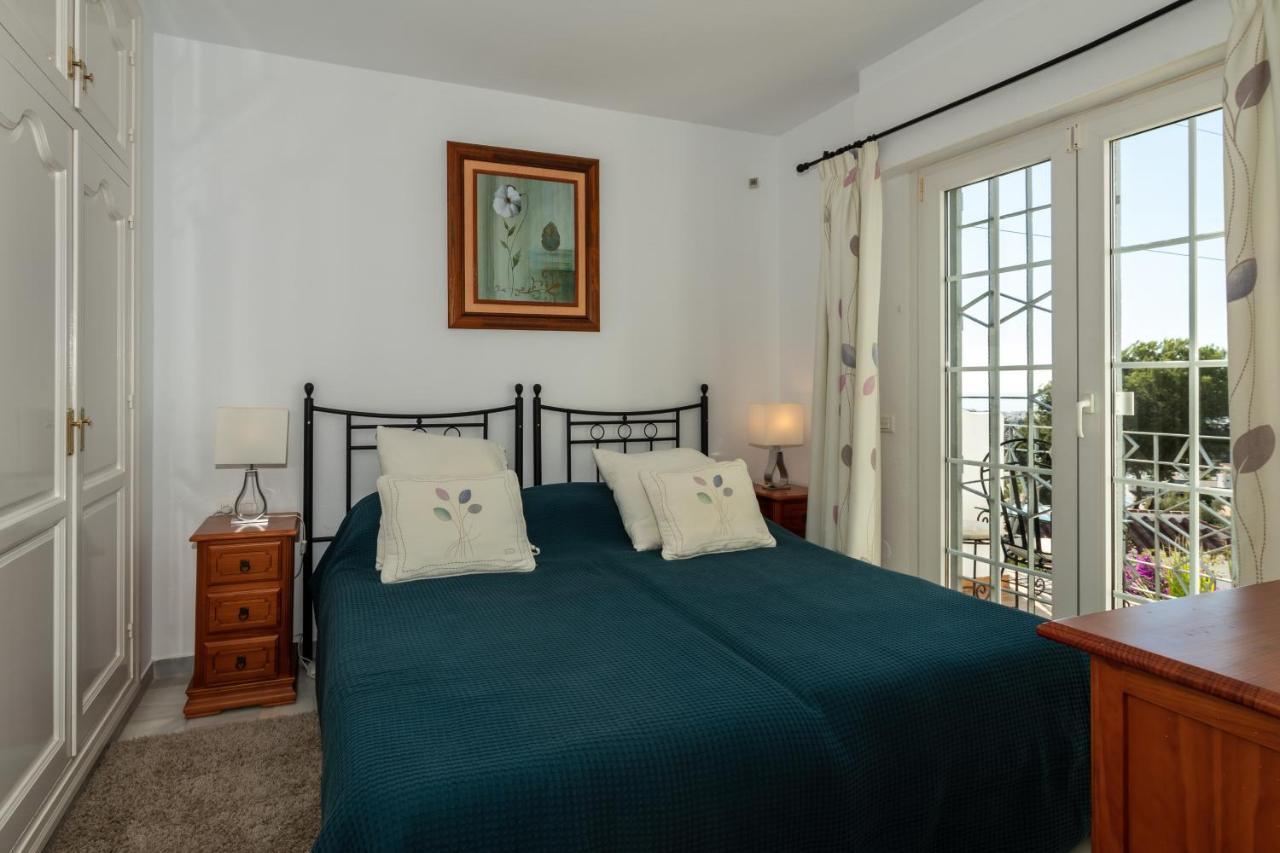 Villa Olivos,