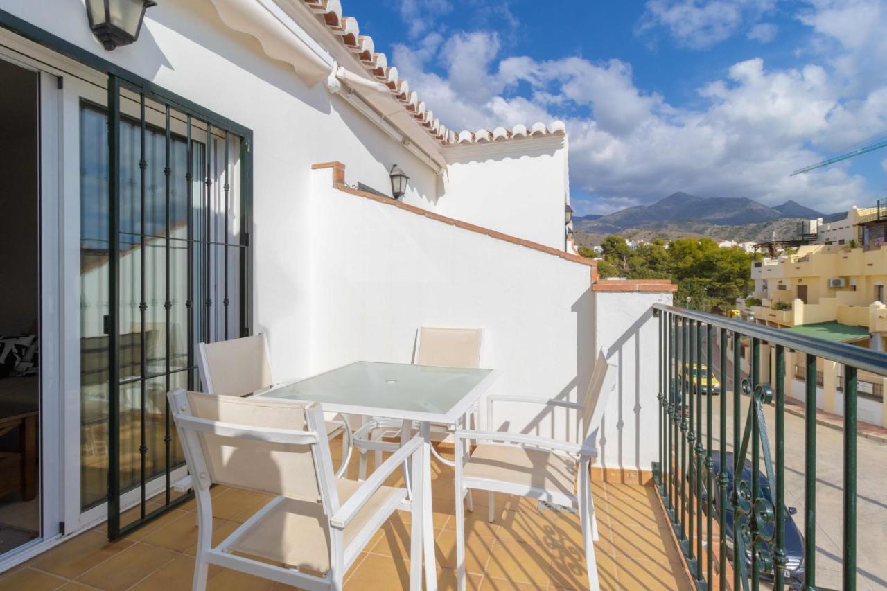 Apt Chimenea With Ocean View, A/c, & Fiber Appartement Nerja