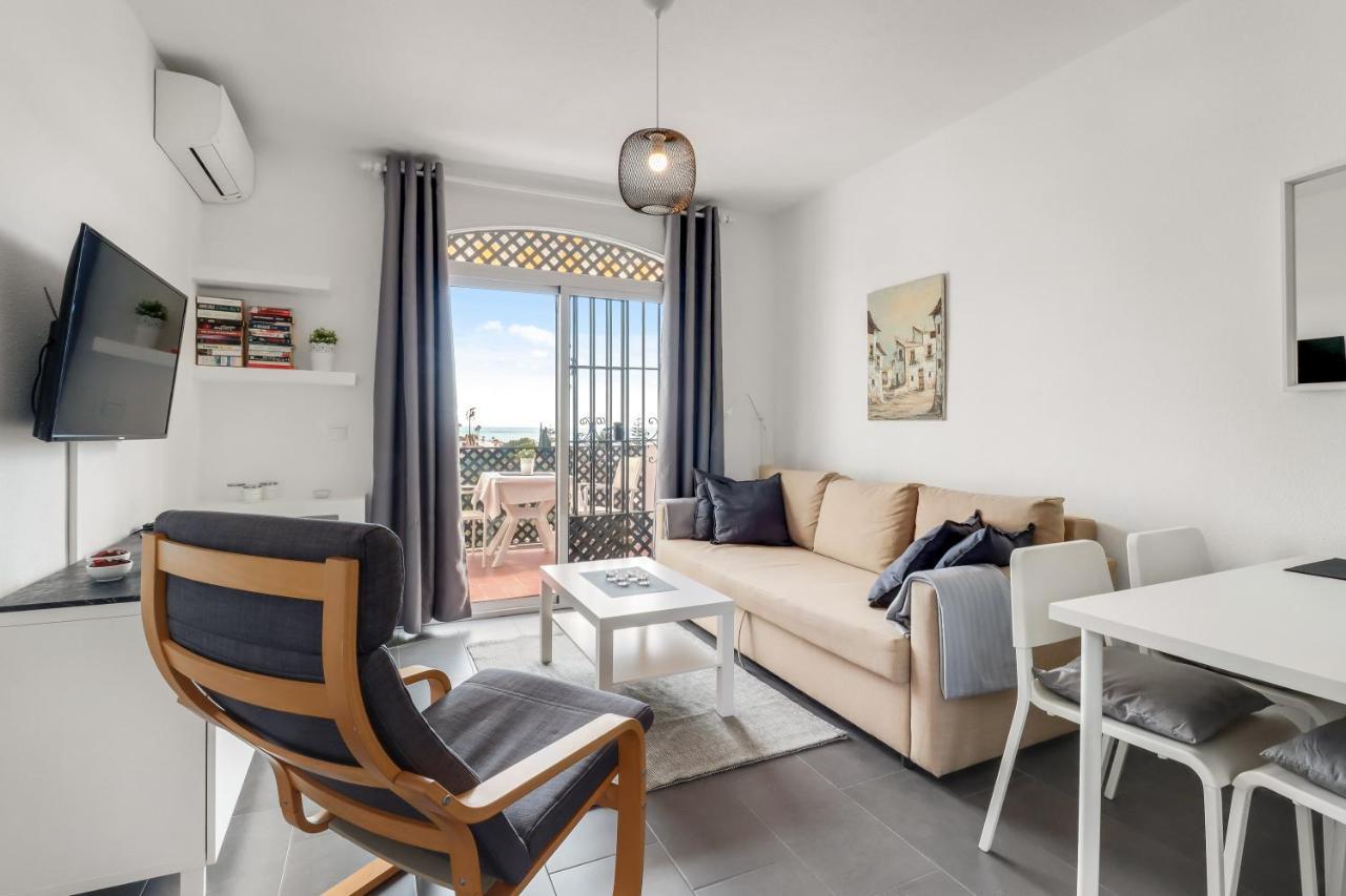 1 Bedroom In Verano Azul, Free Wi-fi Appartement