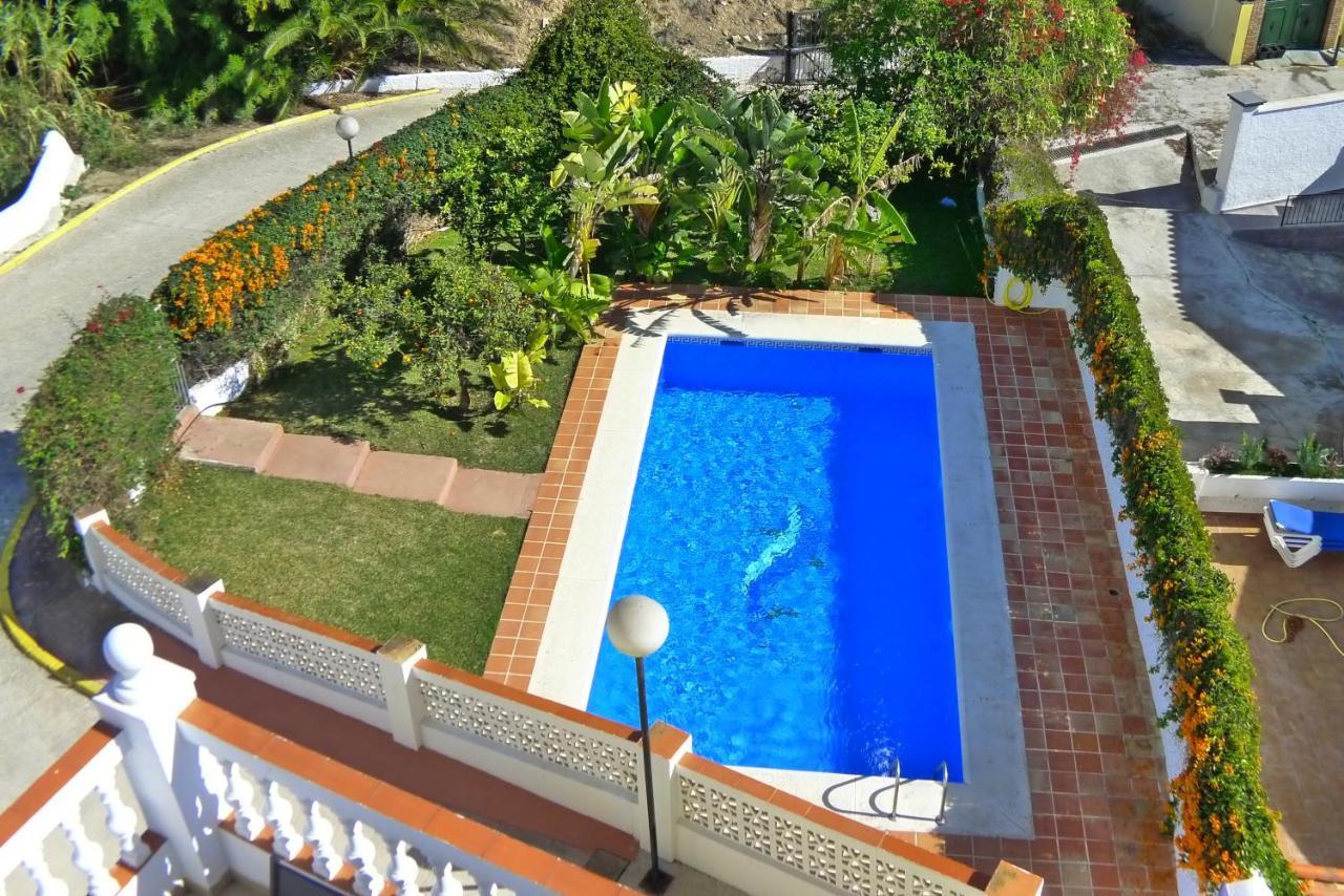 R1352 Pinomar D Villa Nerja