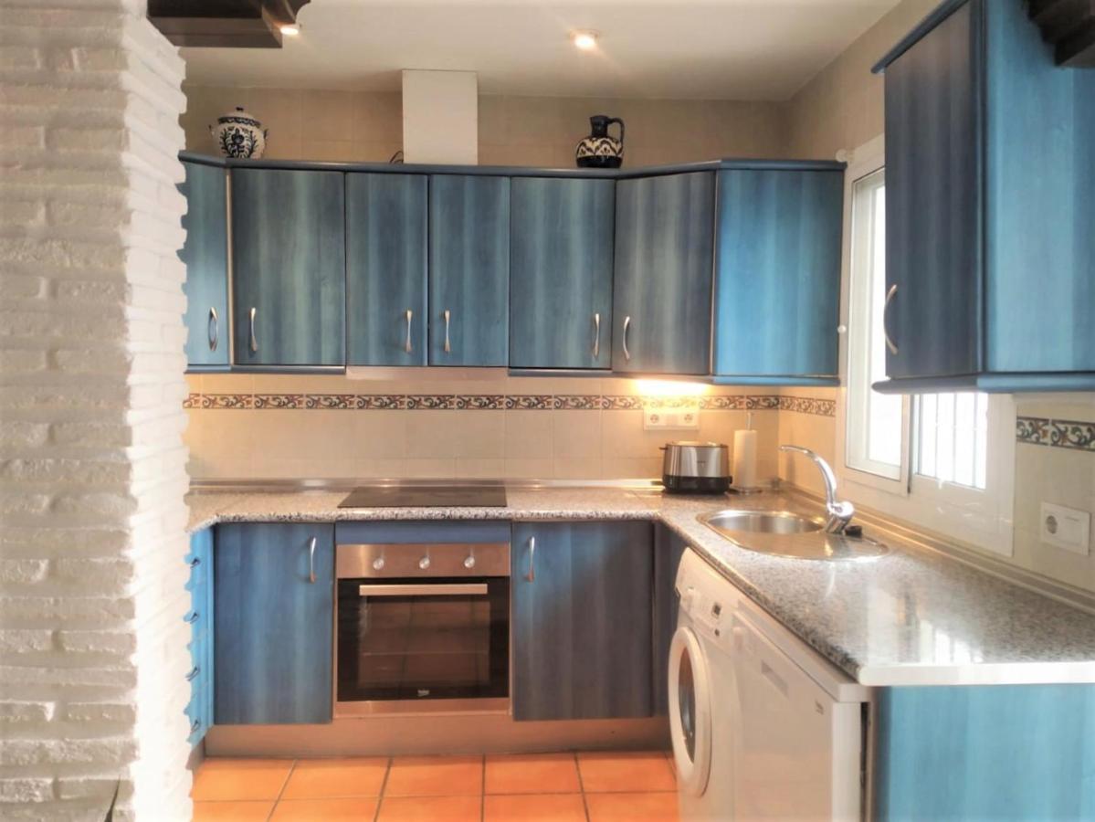 Lovely 2 Bedroom In Oasis De Capistrano, Nerja