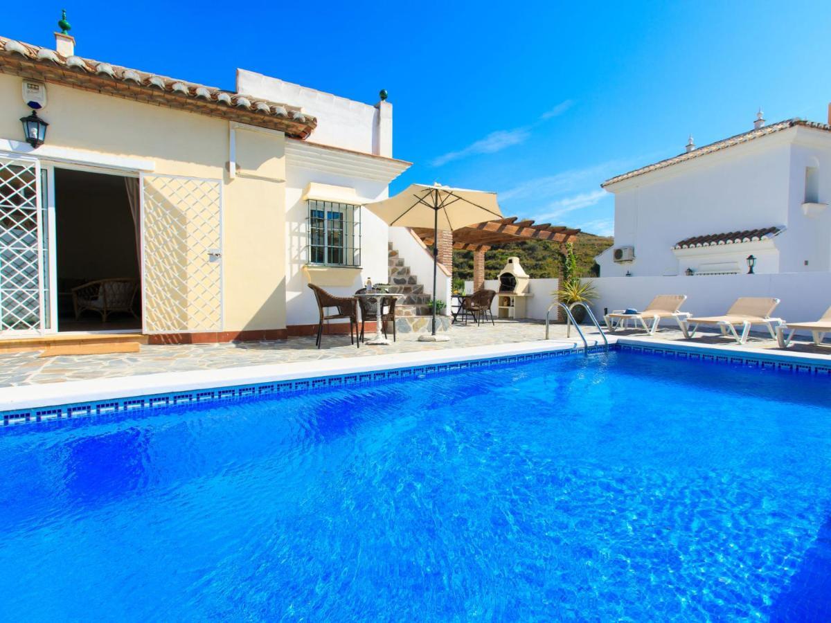 Holiday Tamango Hill By Interhome *