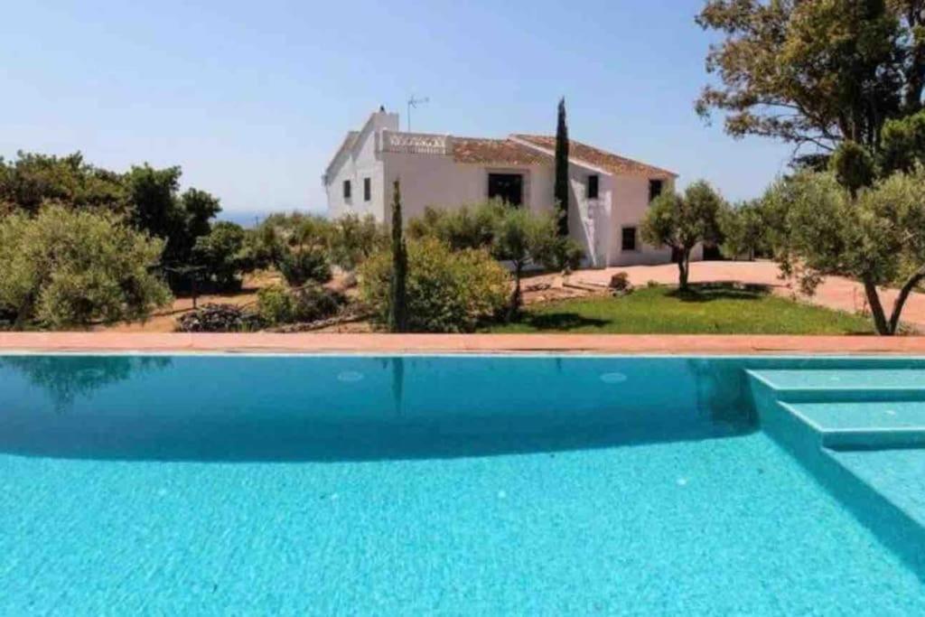 Сasa de vacaciones Cortijo Artist Paradise Nerja
