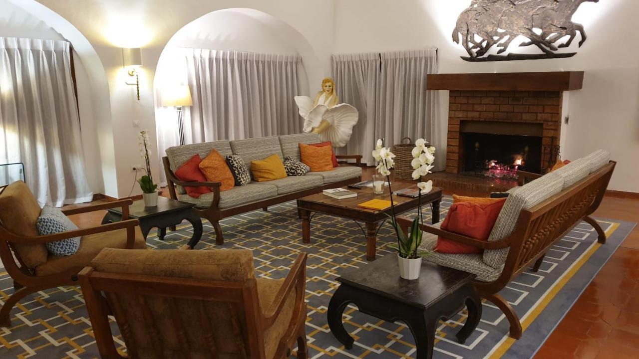 Villa La Roca Rara - 8 Bedroom