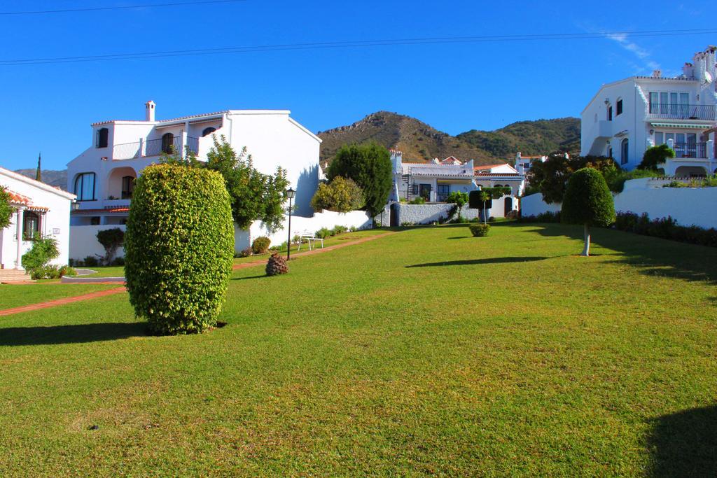 Apartamento El Capistrano Guy P. Way Nerja