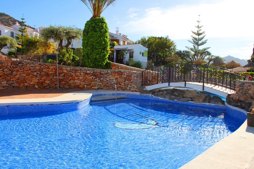 El Capistrano Guy P. Way * Nerja