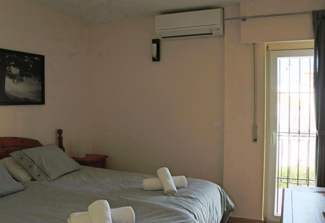 2 Bedroom Paradorares Ne Appartement *