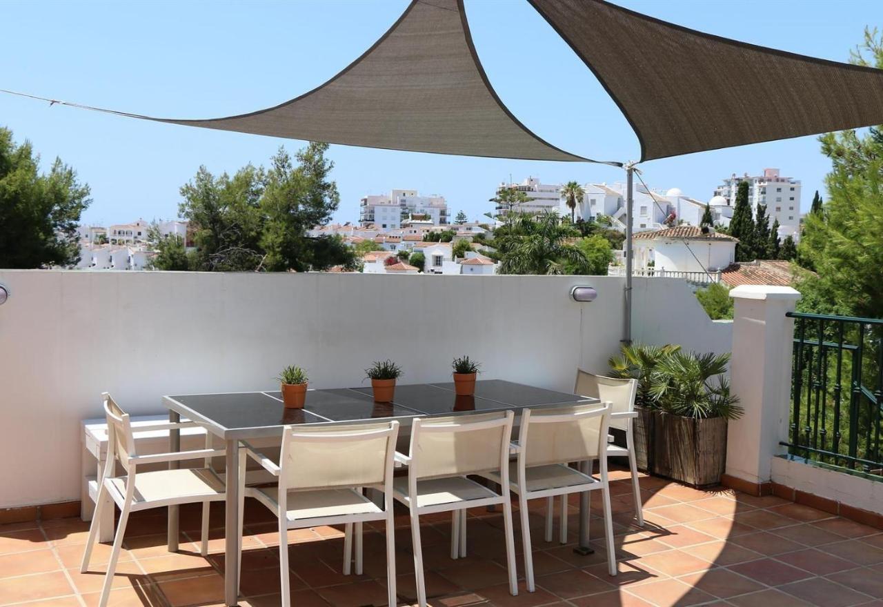 9 Pers In Burriana Nerja