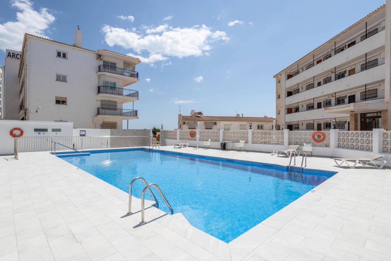 Arce Frontline Seaview * Nerja