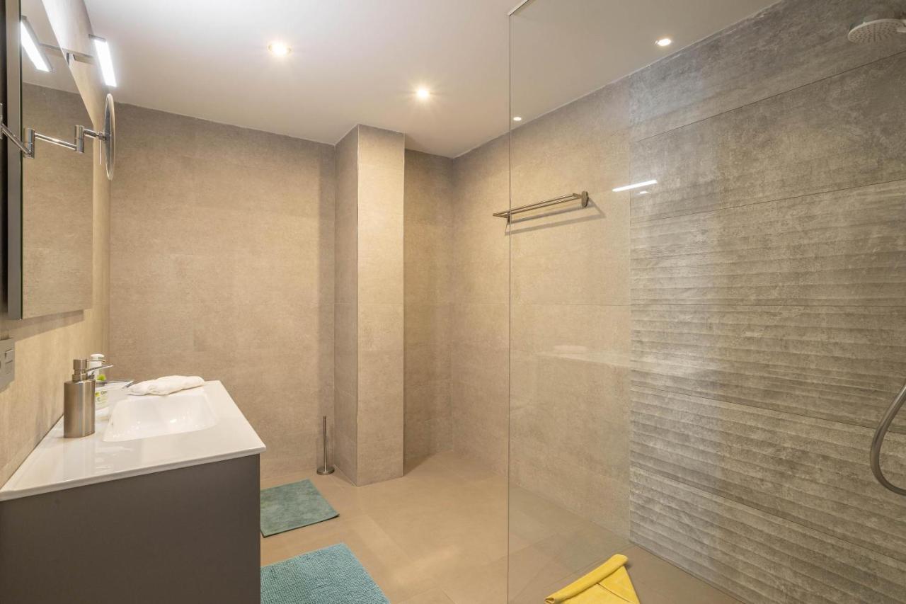 Apartment Arce Frontline Seaview