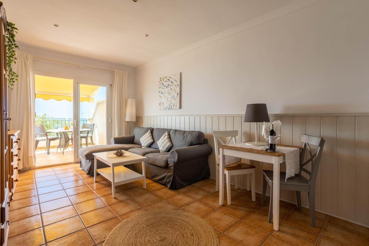 Sunny Frontline Burriana Apartamento Nerja