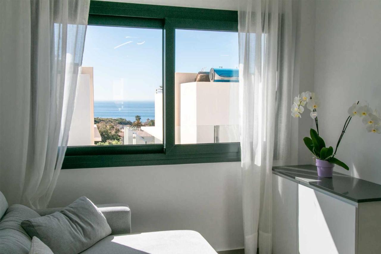 Vakantiehuis Espectacular Adosado Con Piscina, Vistas Al Mar 4 *