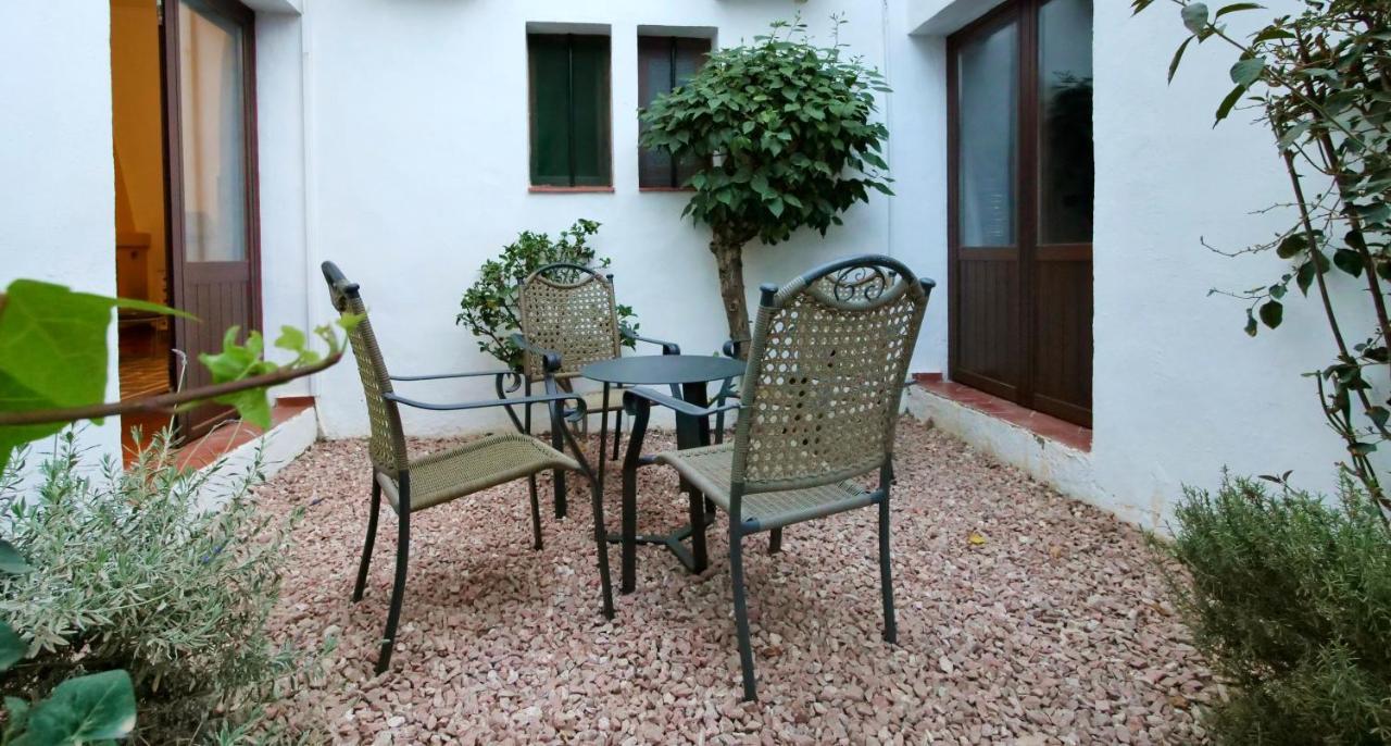 La Roca Rara - 8 Bedroom Villa *