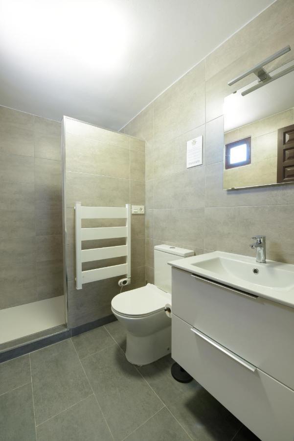 La Roca Rara - 8 Bedroom Villa