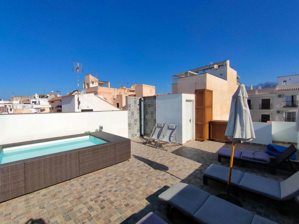 Modern House In Calle Carretas