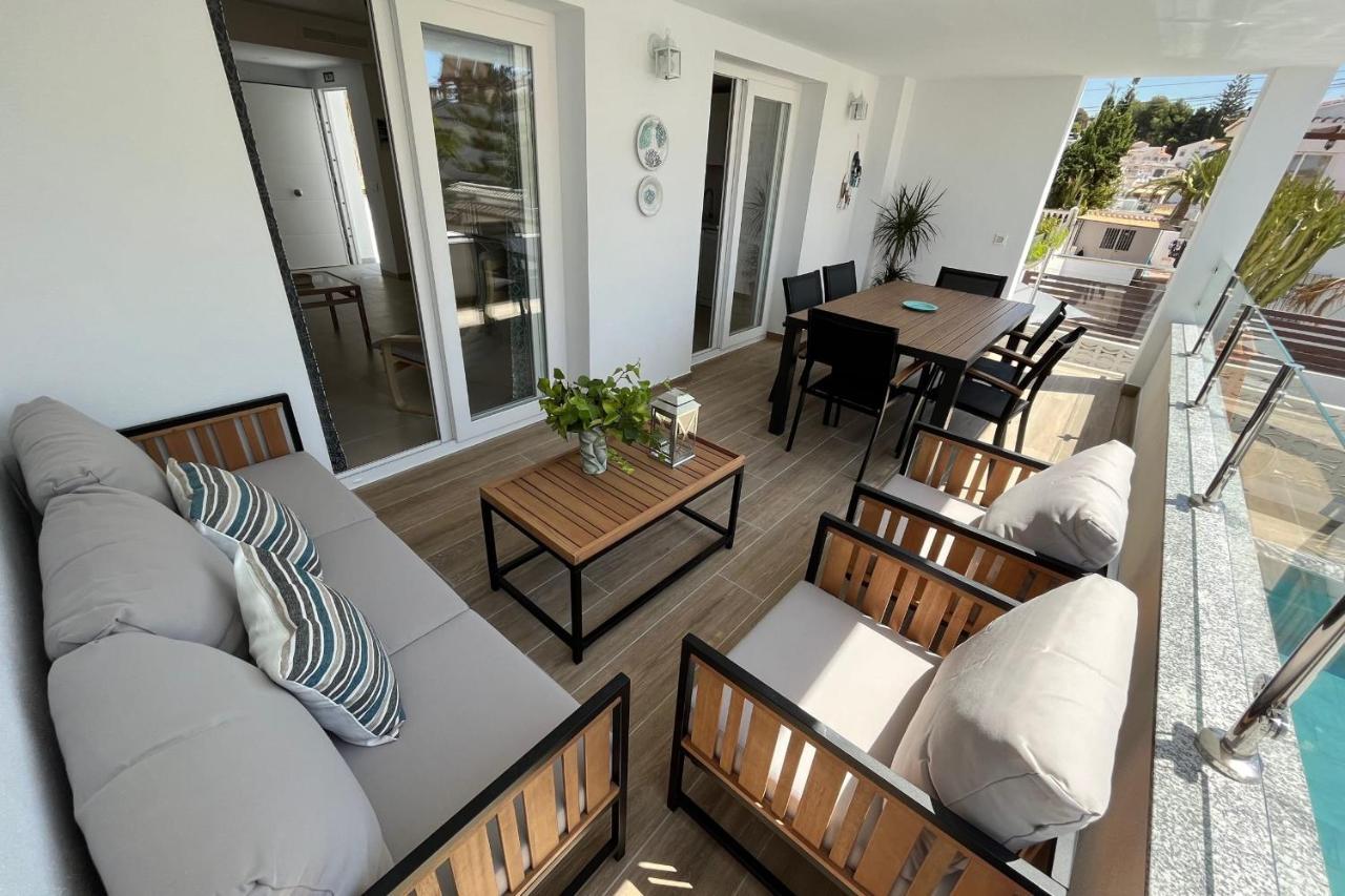 Villa Paradise - Palmeras