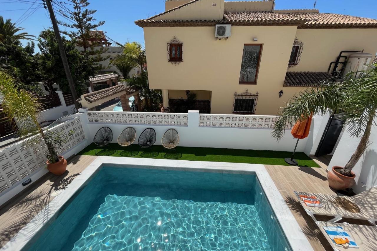Villa Paradise - Palmeras