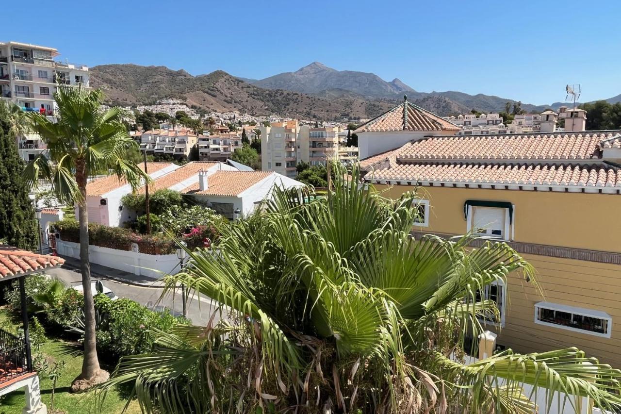 Paradise - Palmeras Villa Nerja