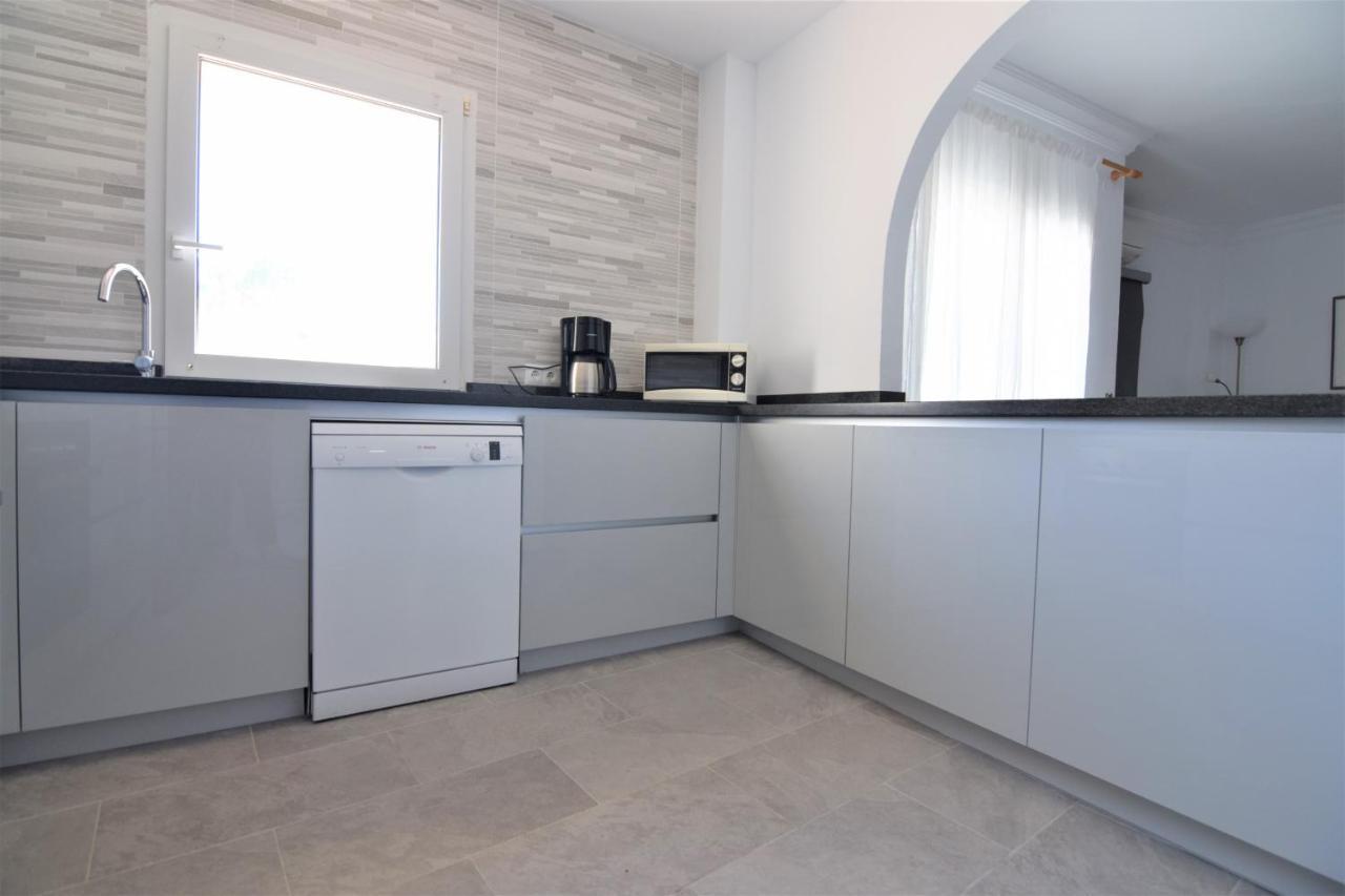 Apartamento Edf. Stella Maris P4 1ºb *