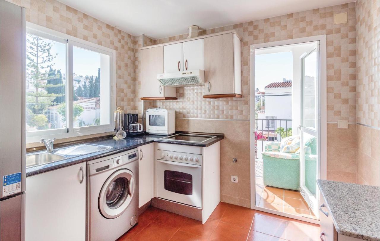 Appartement Awesome In With 2 Bedrooms, Wifi&outdoor Swimming Pool Nerja